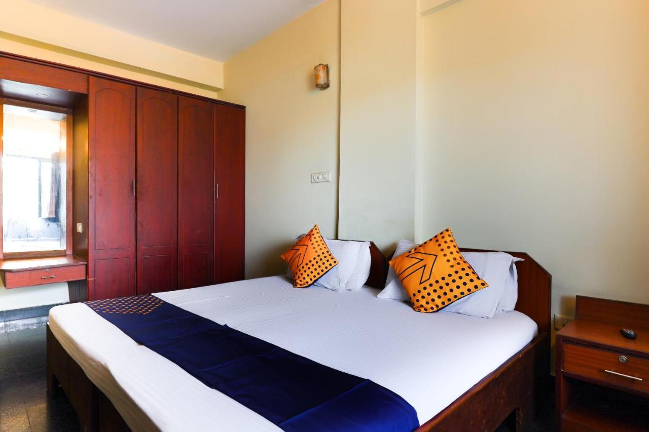 Spot On 64230 Killi Tourist Home Thiruvananthapuram Екстер'єр фото