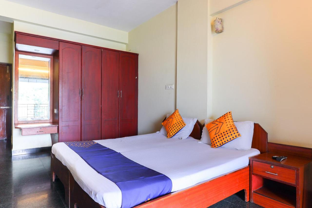 Spot On 64230 Killi Tourist Home Thiruvananthapuram Екстер'єр фото